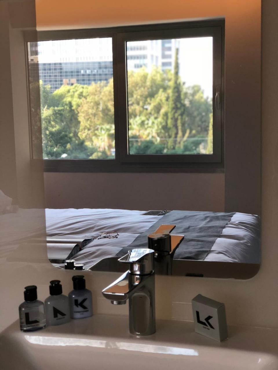 Link Hotel & Hub By Dan Hotels Tel Awiw Zewnętrze zdjęcie
